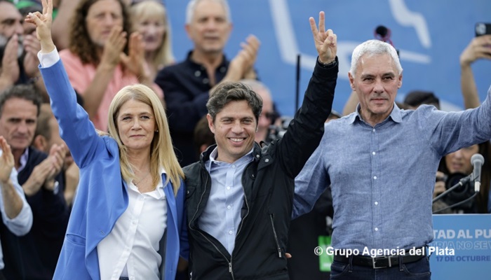 Kicillof celebró el Día de la Lealtad en el multitudinario acto de ...